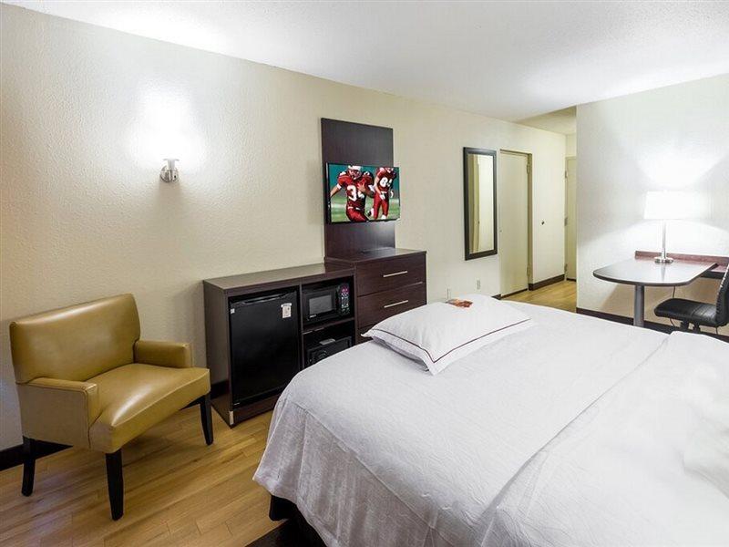 Red Roof Inn Plus+ South Deerfield - Amherst エクステリア 写真