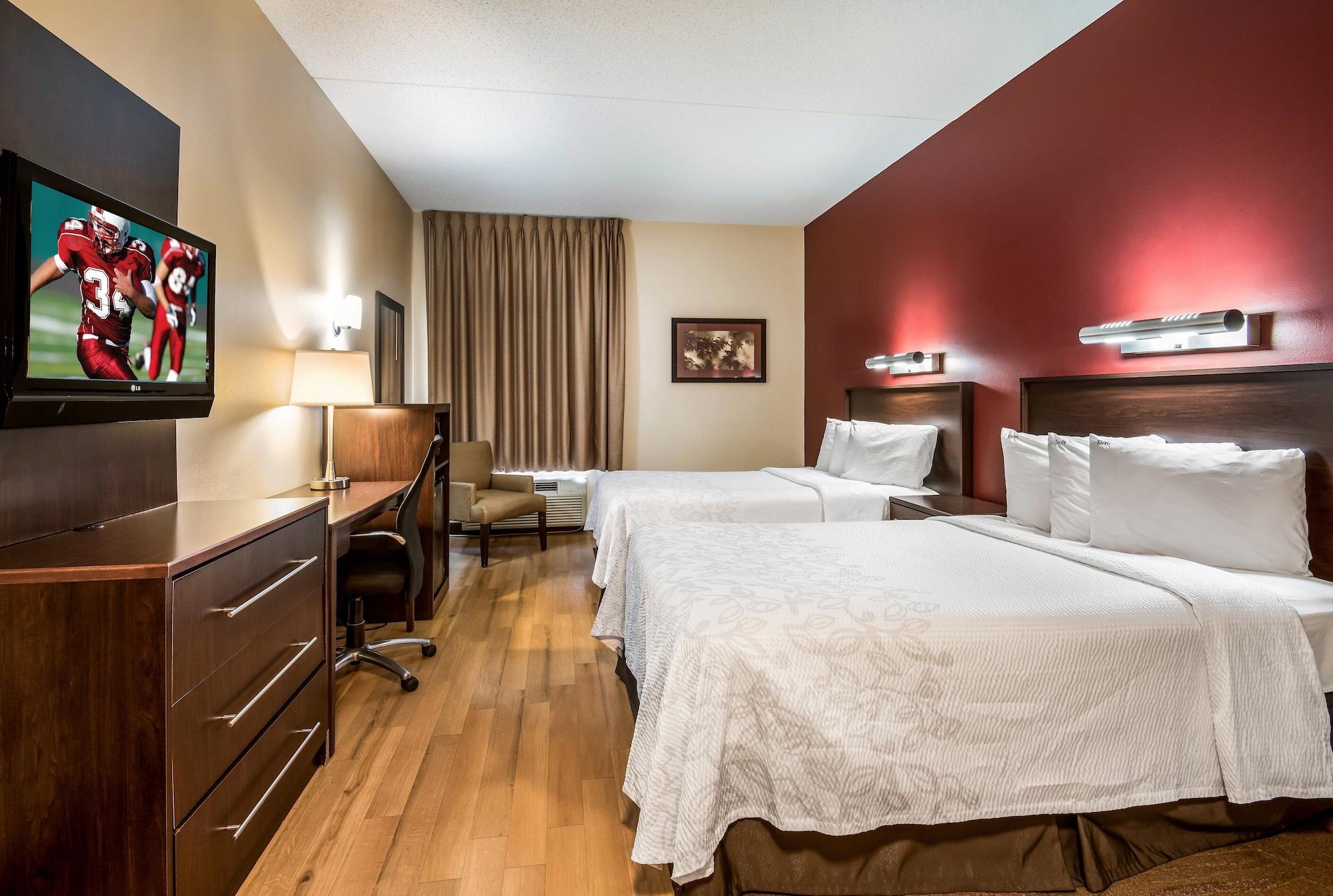 Red Roof Inn Plus+ South Deerfield - Amherst エクステリア 写真
