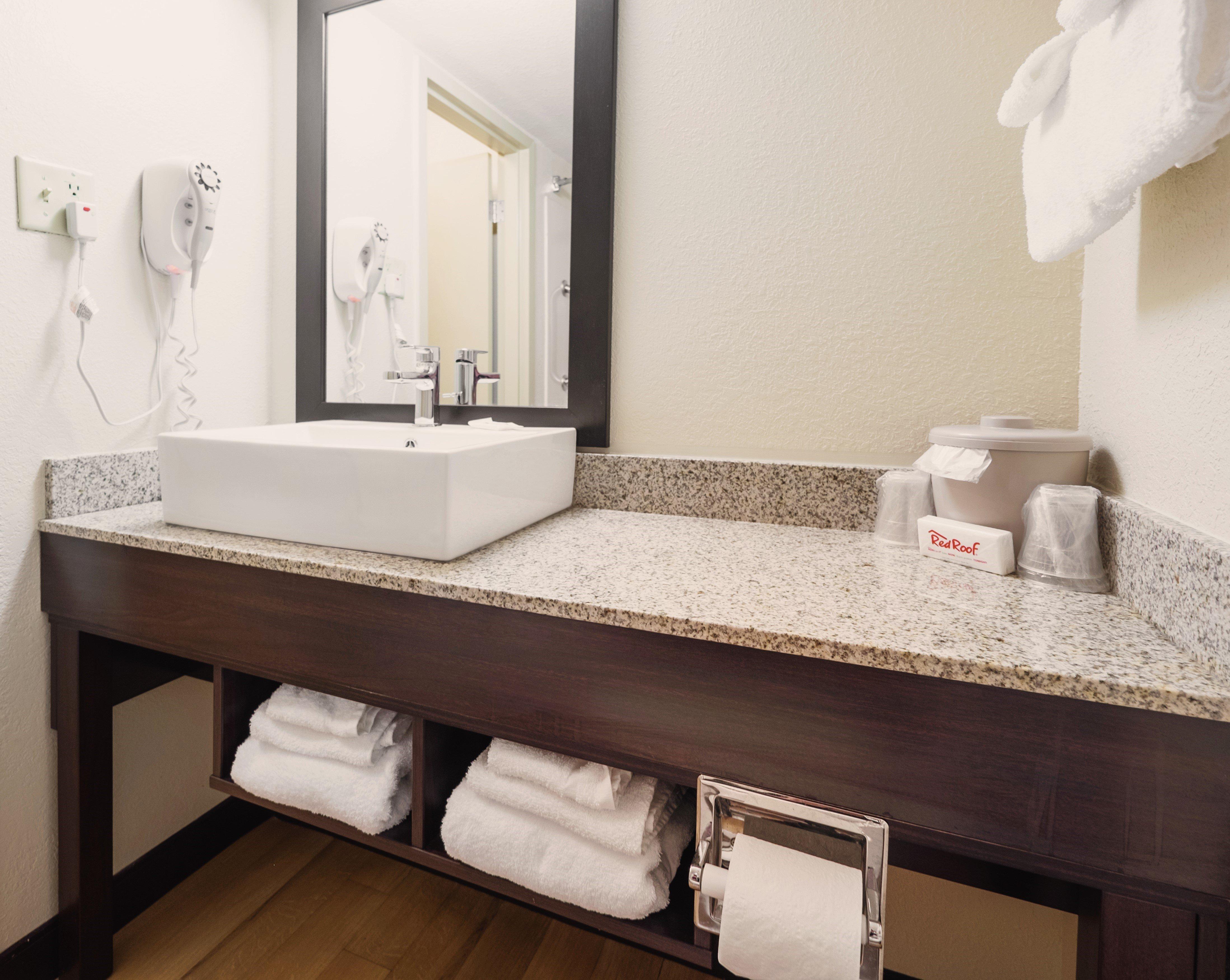 Red Roof Inn Plus+ South Deerfield - Amherst エクステリア 写真