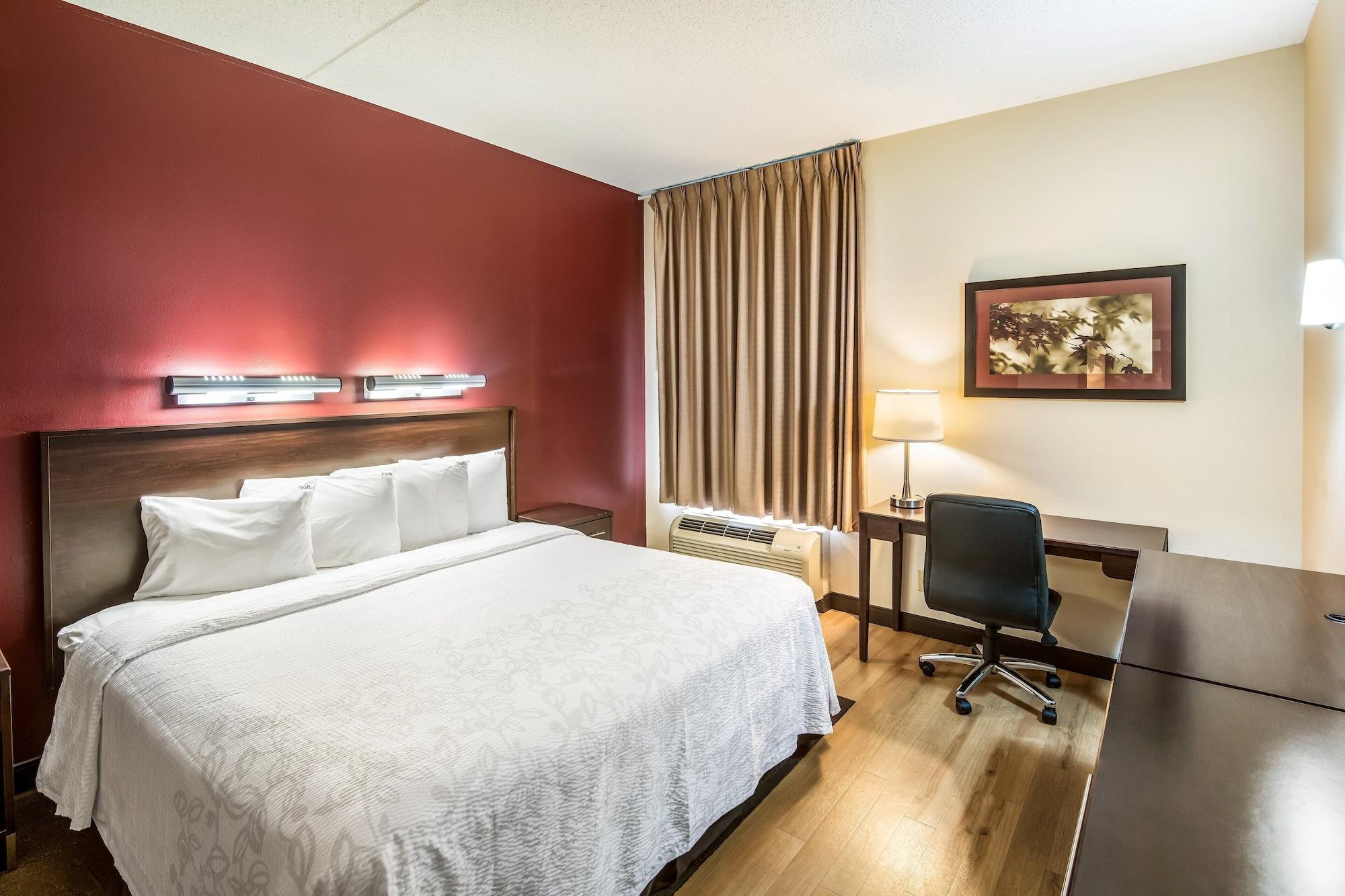 Red Roof Inn Plus+ South Deerfield - Amherst エクステリア 写真